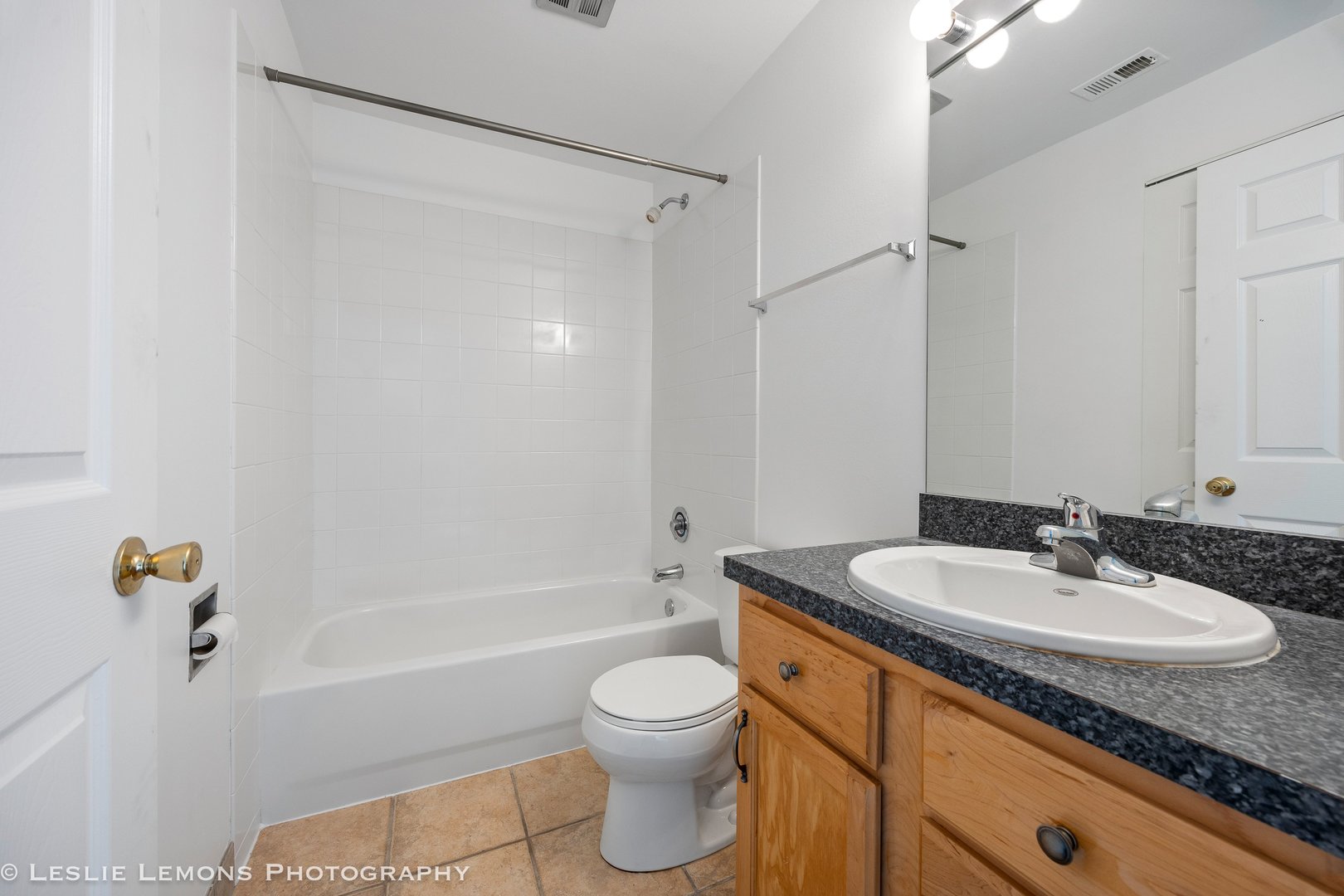 5950 Oakwood Drive #6F, Lisle, IL 60532