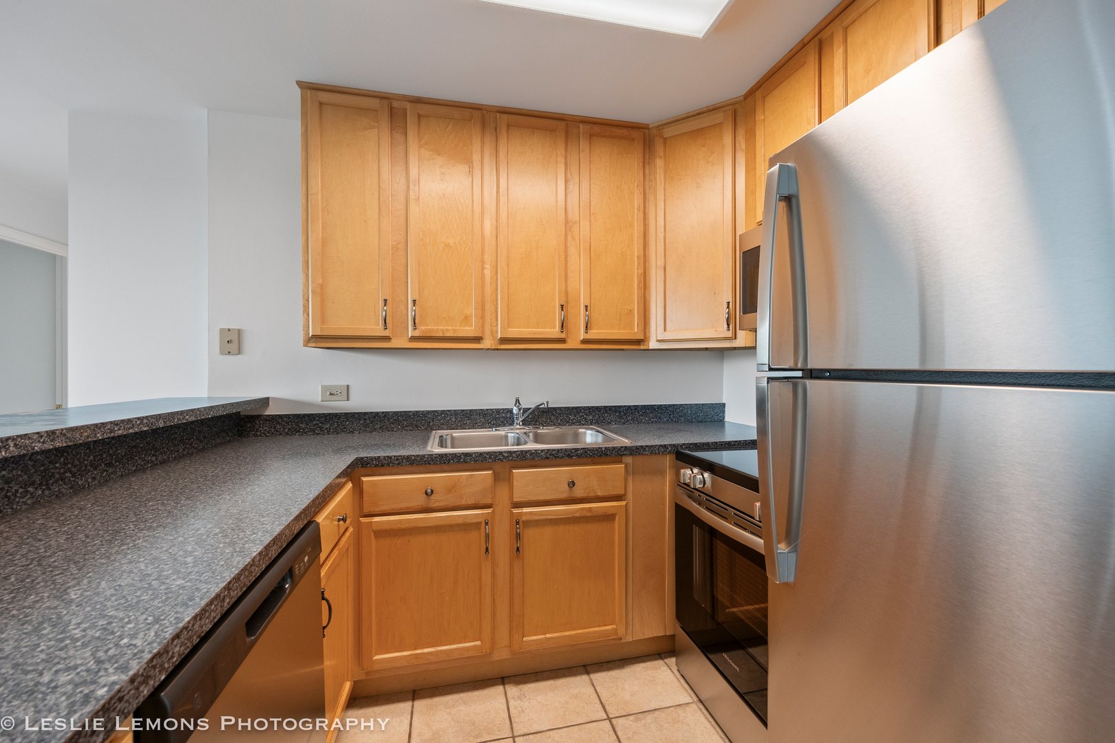 5950 Oakwood Drive #6F, Lisle, IL 60532