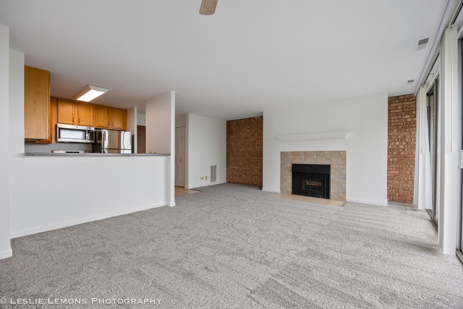 5950 Oakwood Drive #6F, Lisle, IL 60532