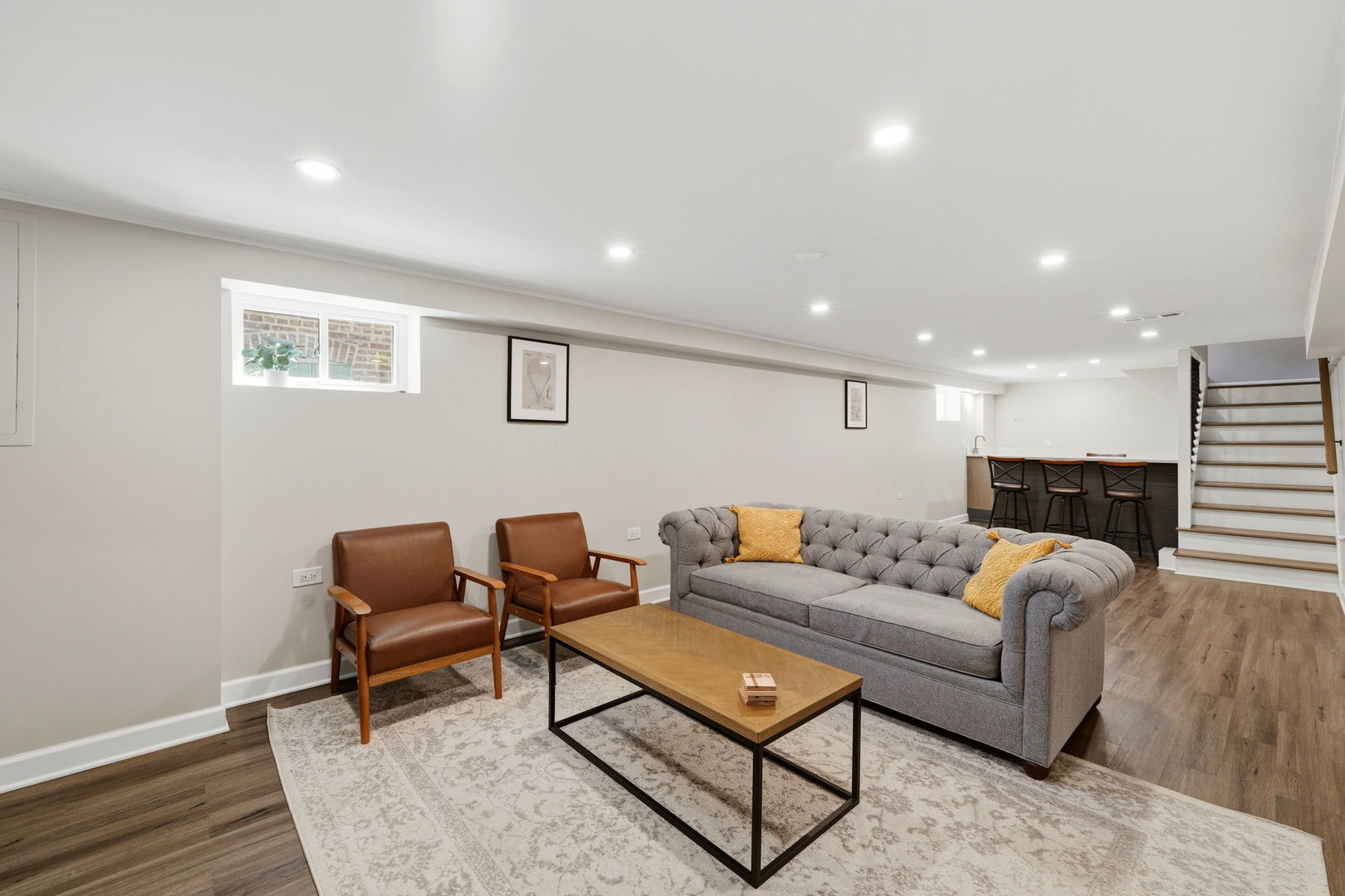 3708 N Pacific Avenue, Chicago, IL 60634