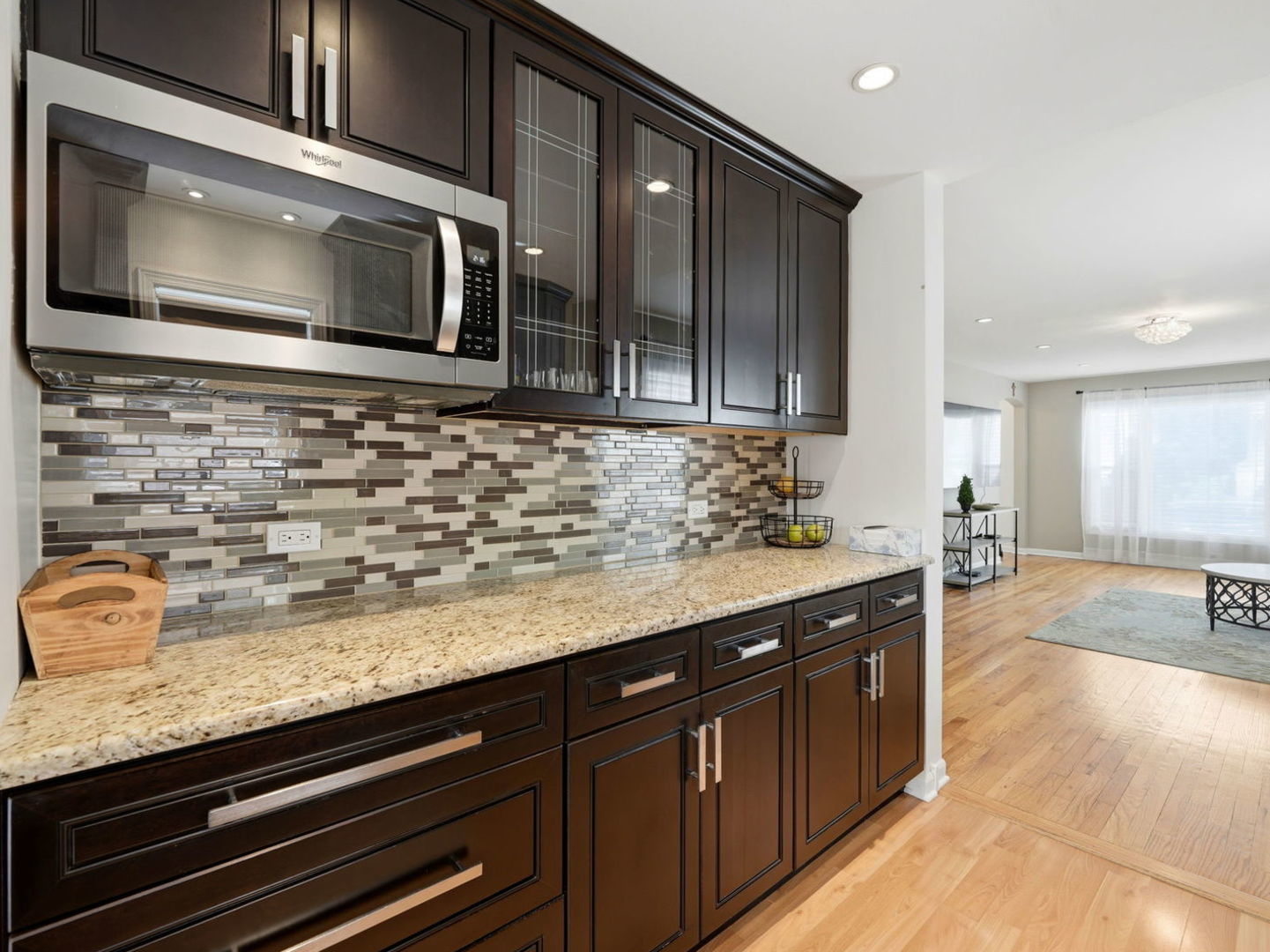 3708 N Pacific Avenue, Chicago, IL 60634