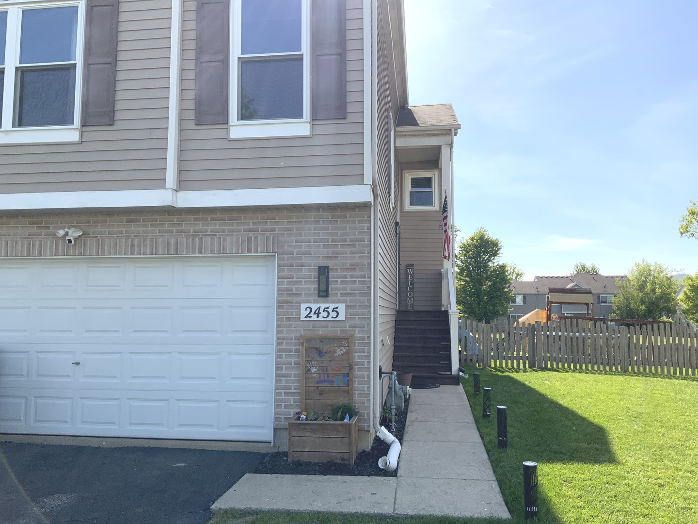 2455 Timber Springs Drive, Joliet, IL 60432