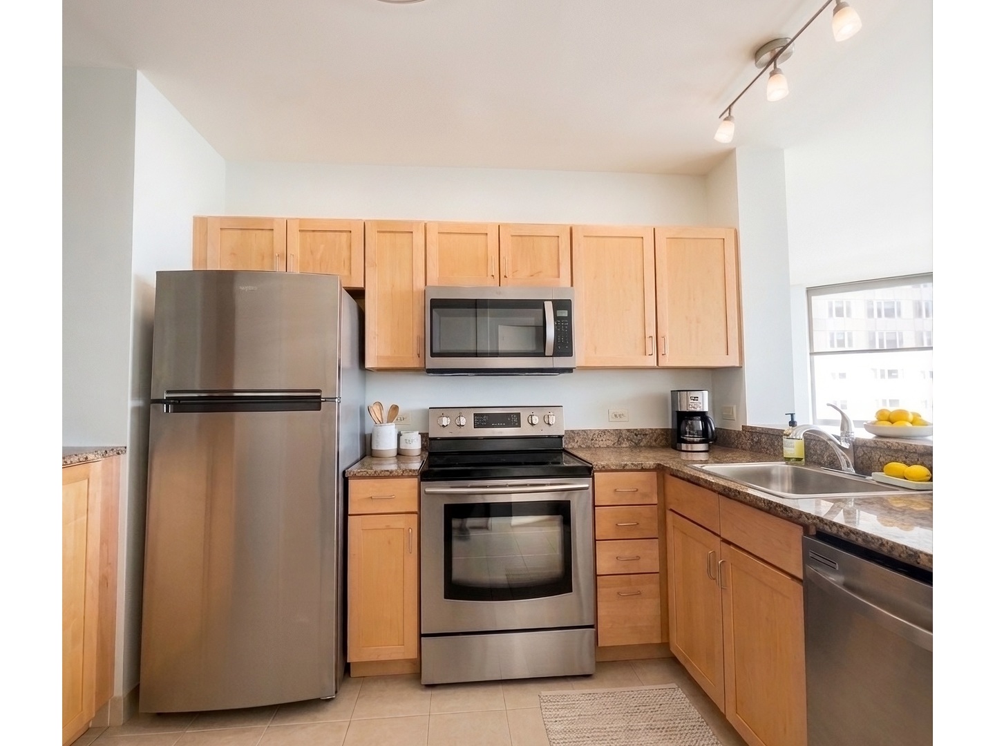 222 N Columbus Drive #3501, Chicago, IL 60601