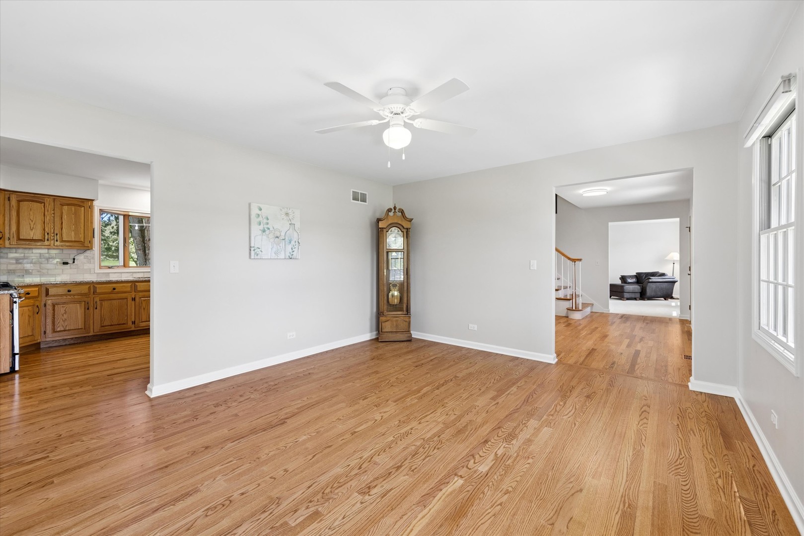 36W793 Red Gate Court, St. Charles, IL 60175