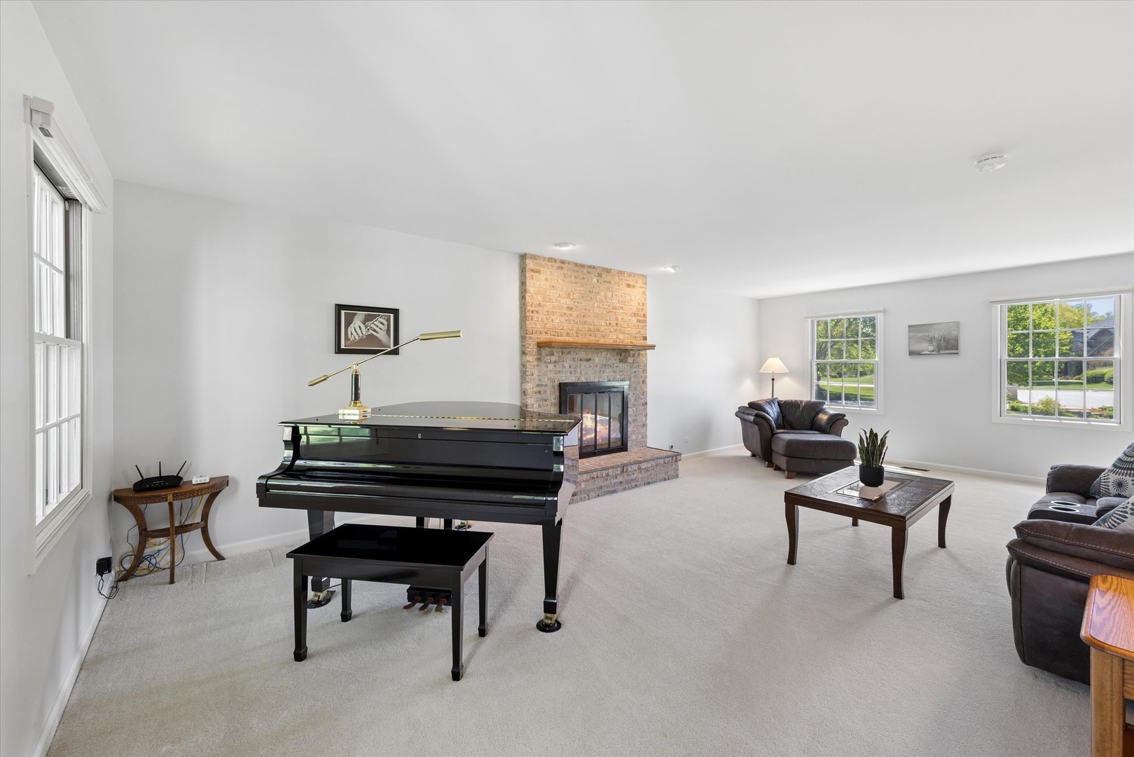 36W793 Red Gate Court, St. Charles, IL 60175