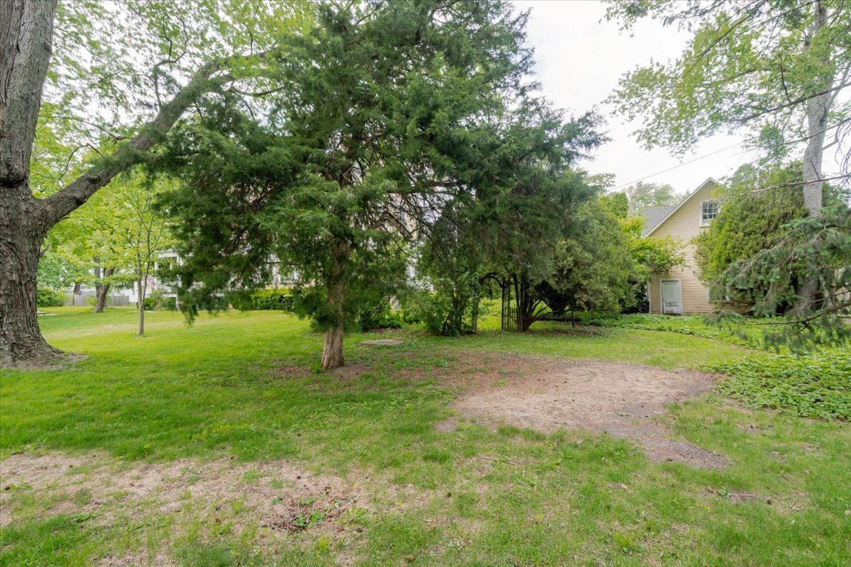 425 Mason Street, Chenoa, IL 61726