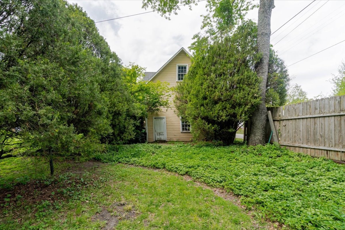 425 Mason Street, Chenoa, IL 61726