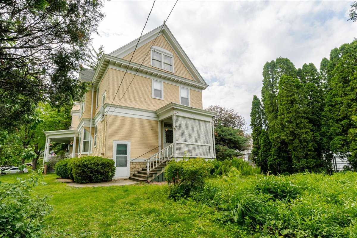 425 Mason Street, Chenoa, IL 61726