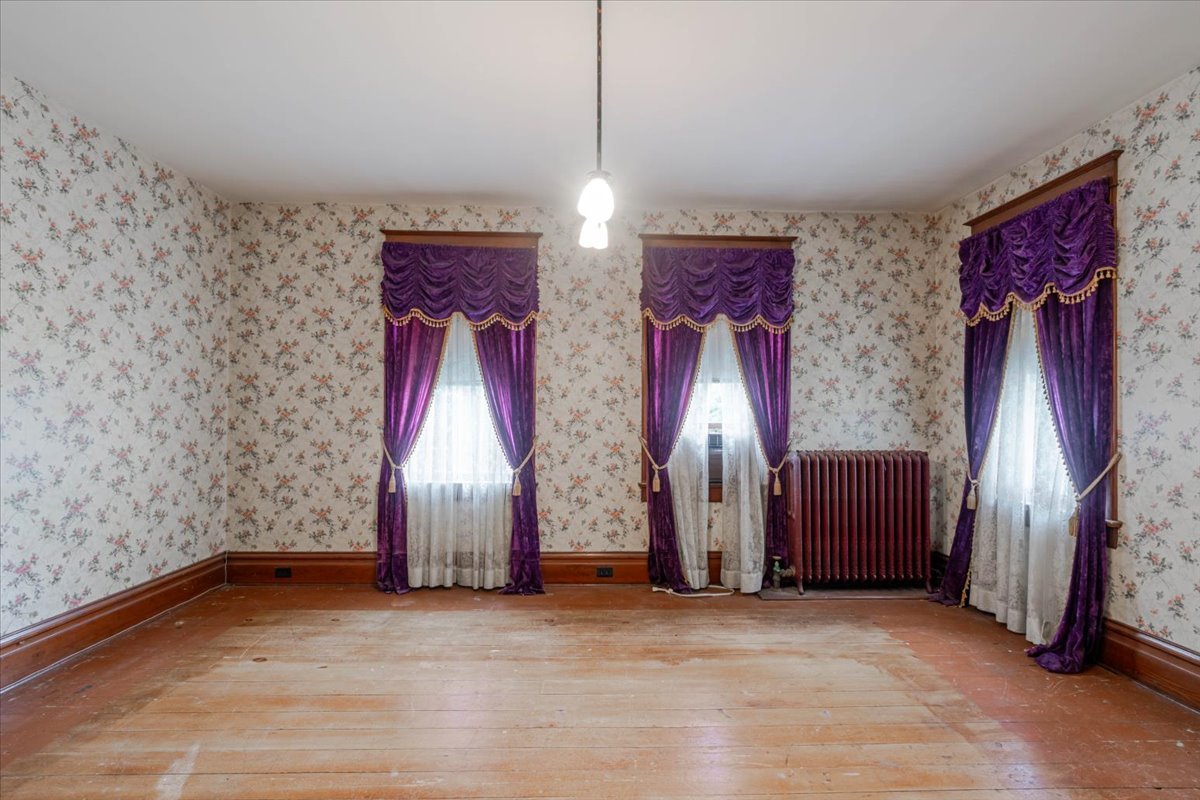 425 Mason Street, Chenoa, IL 61726