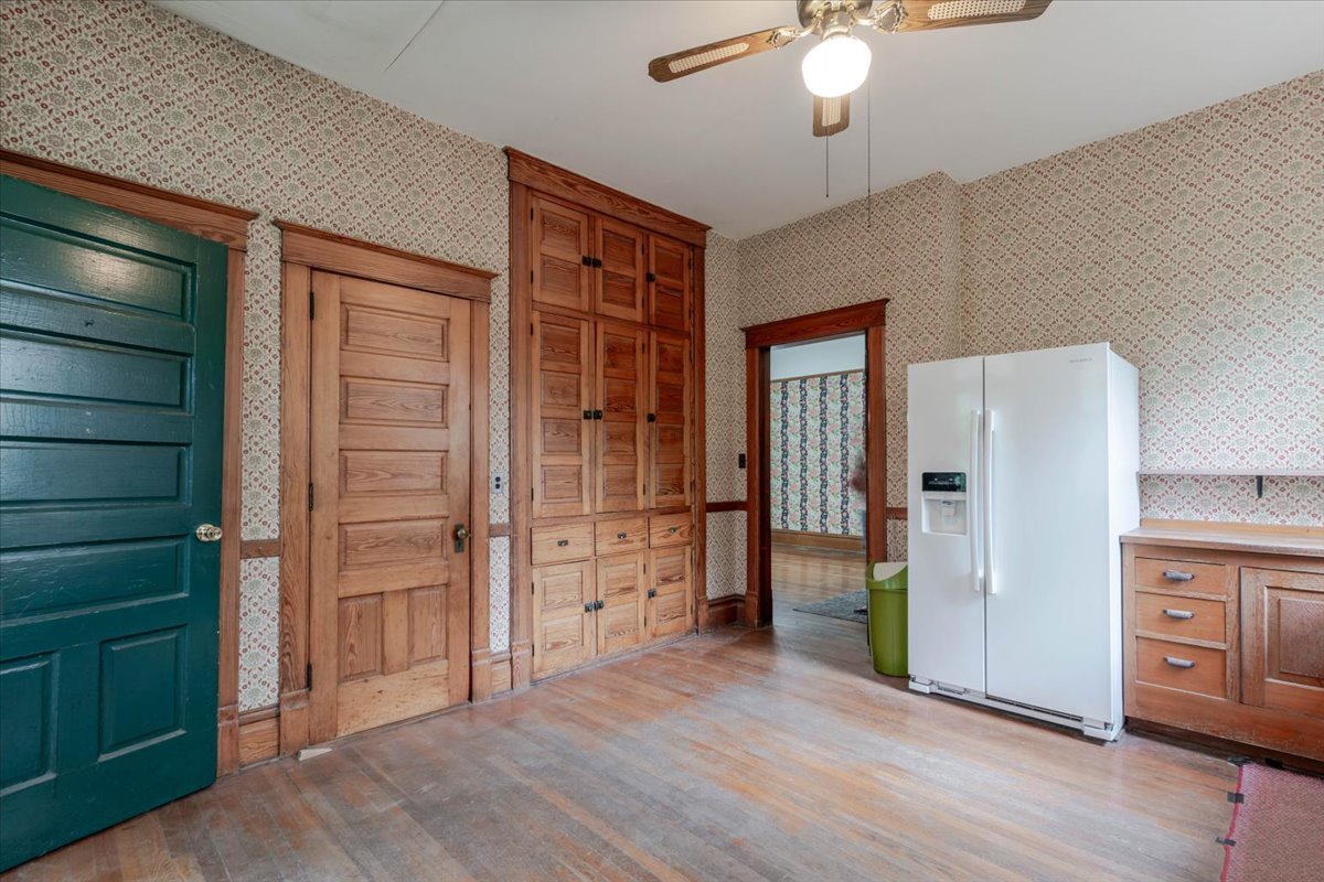 425 Mason Street, Chenoa, IL 61726