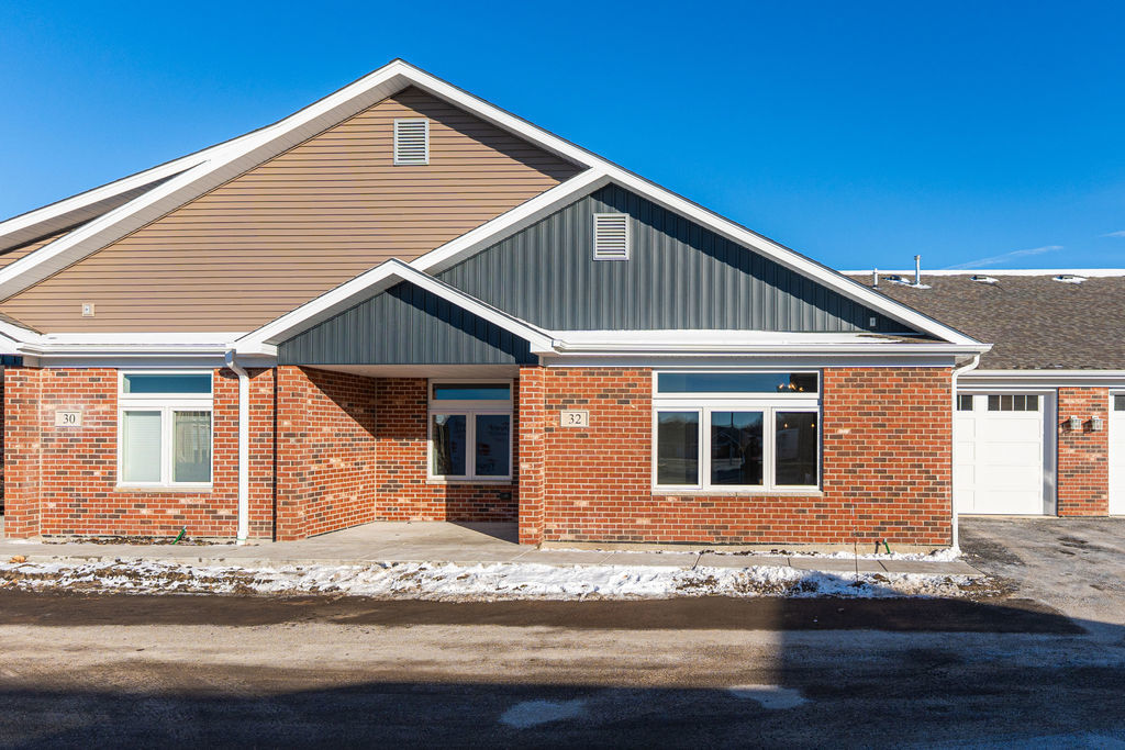 46 Kloe Lane #46, Sycamore, IL 60178