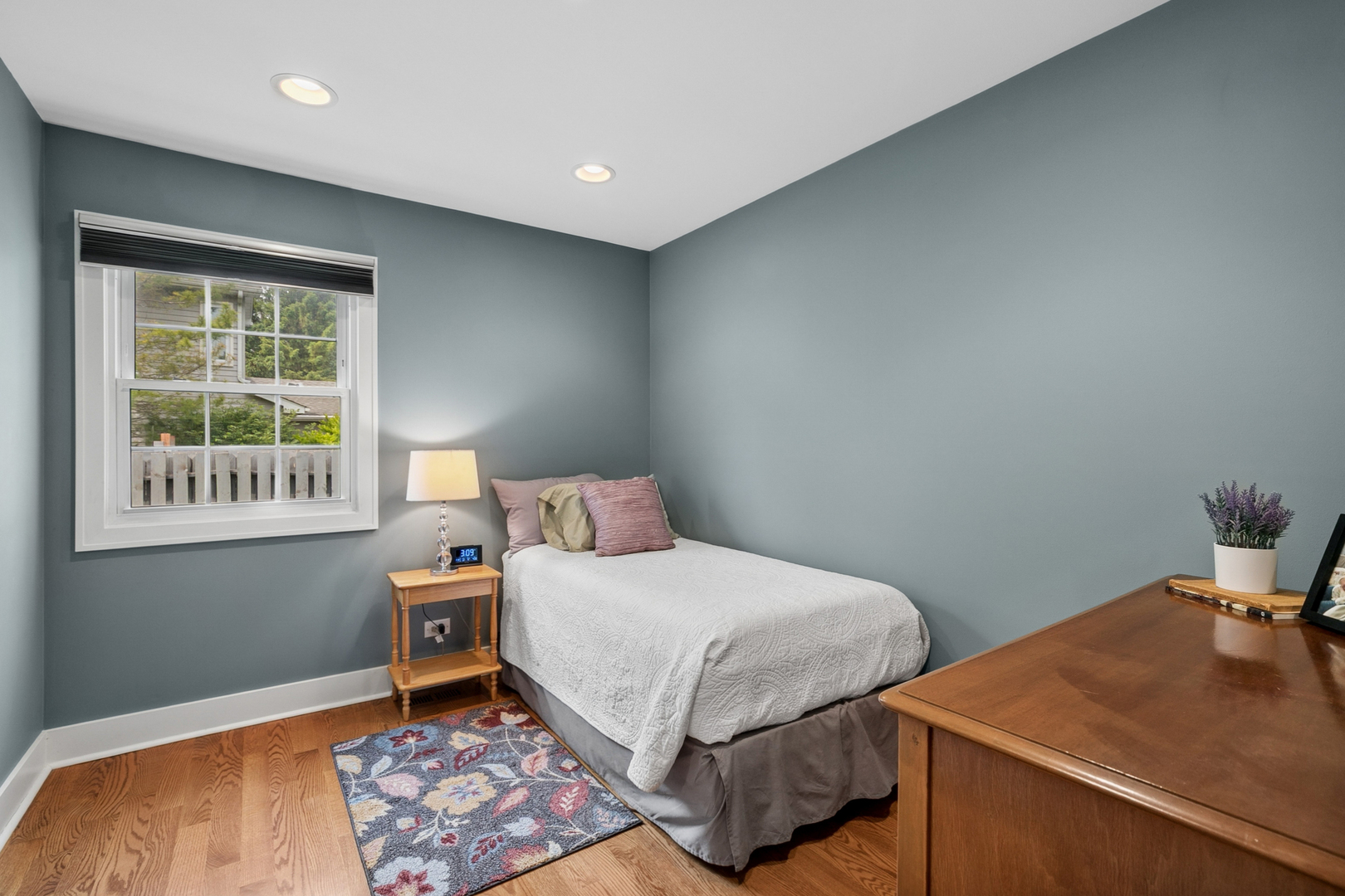 36338 N Douglas Terrace, Gurnee, IL 60031
