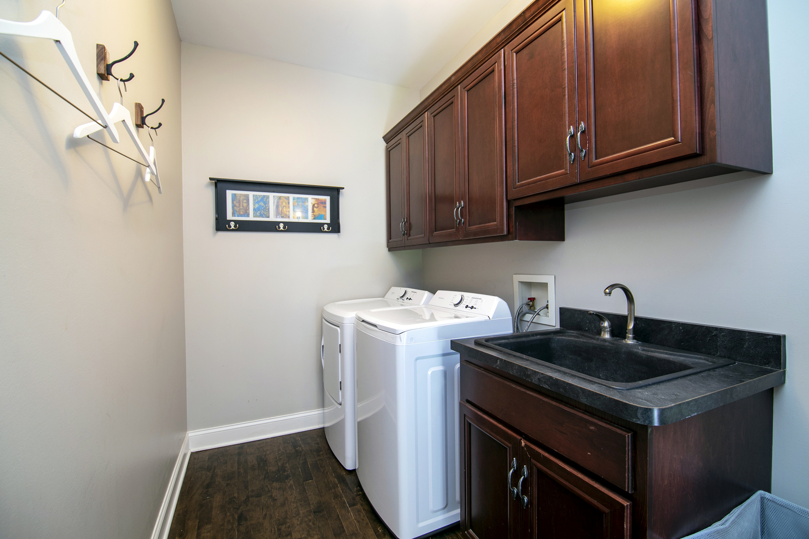 20432 Fallingwater Circle, Frankfort, IL 60423