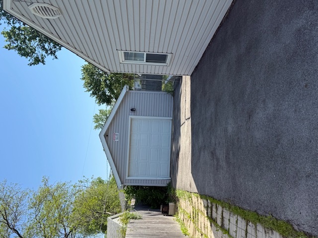 1812 Burry Circle Drive, Crest Hill, IL 60403