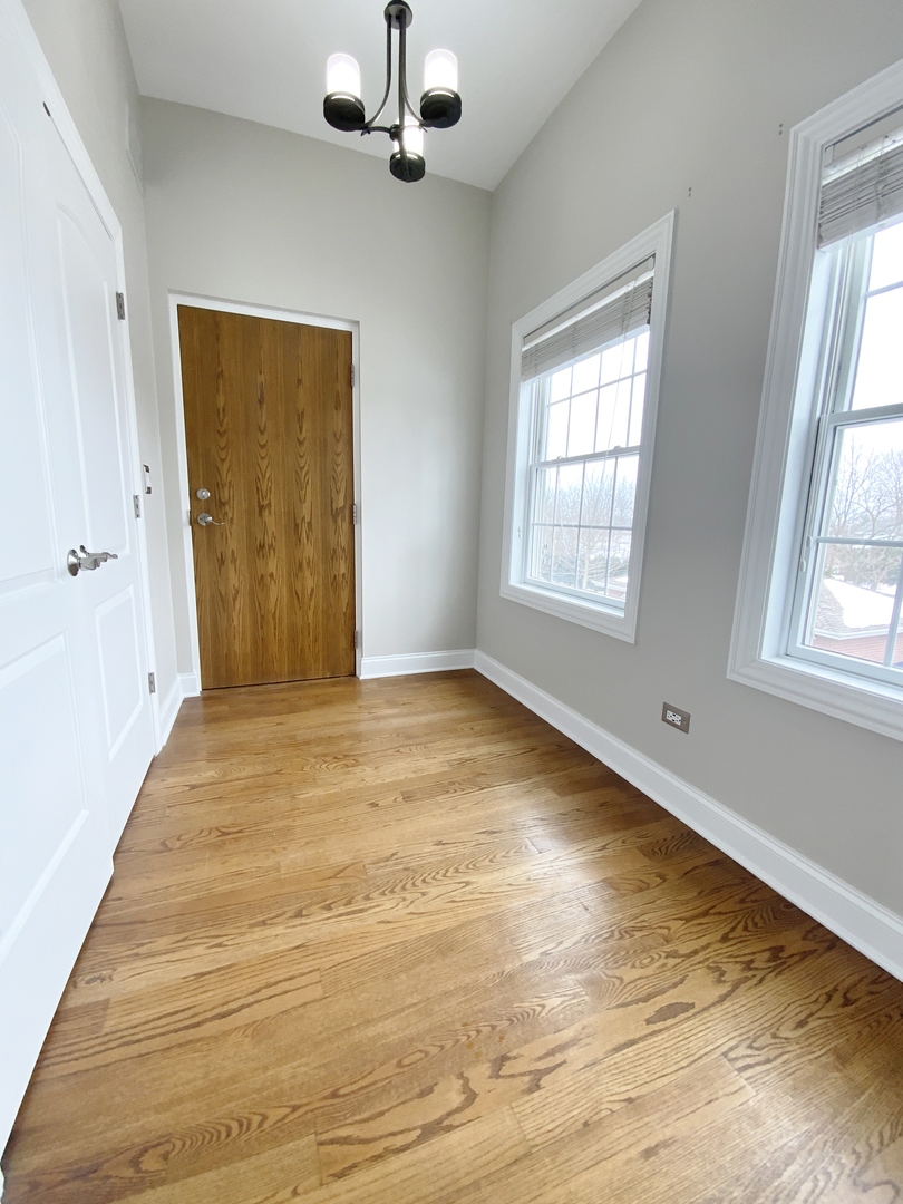 219 N White Street, Frankfort, IL 60423