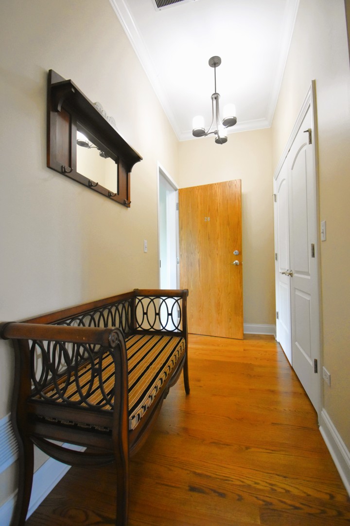 219 N White Street, Frankfort, IL 60423