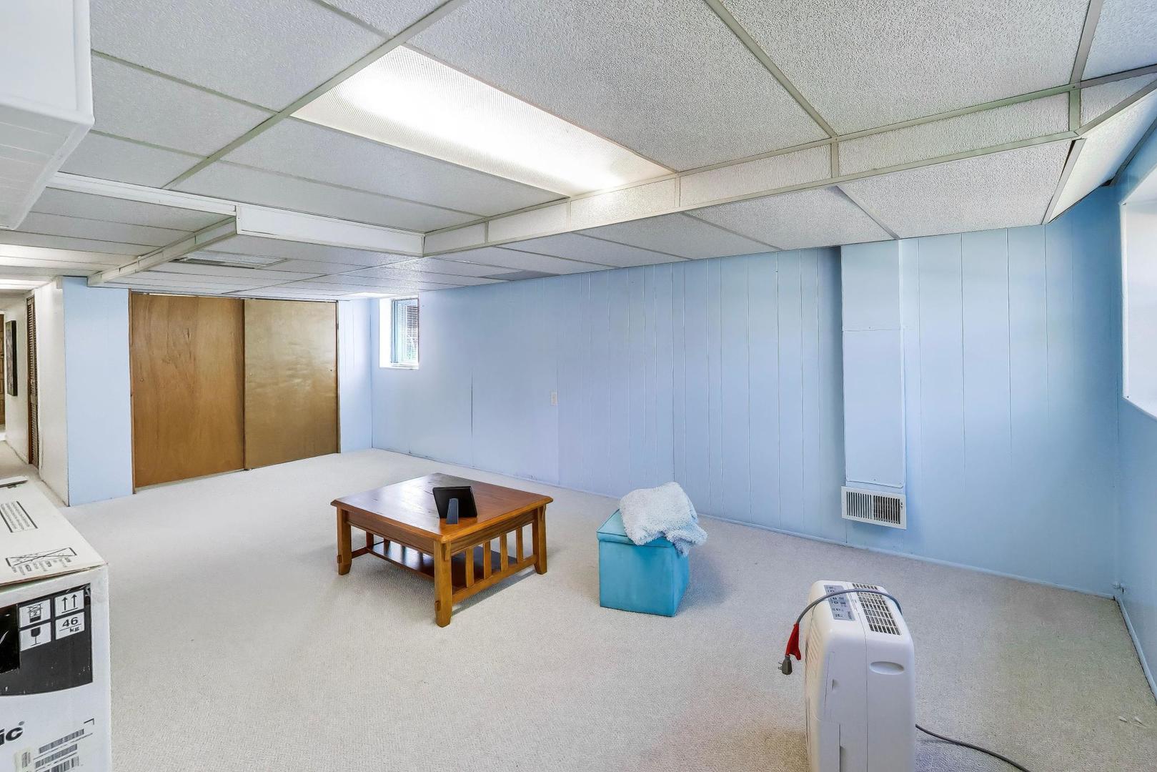 1331 Wesley Avenue, Berwyn, IL 60402