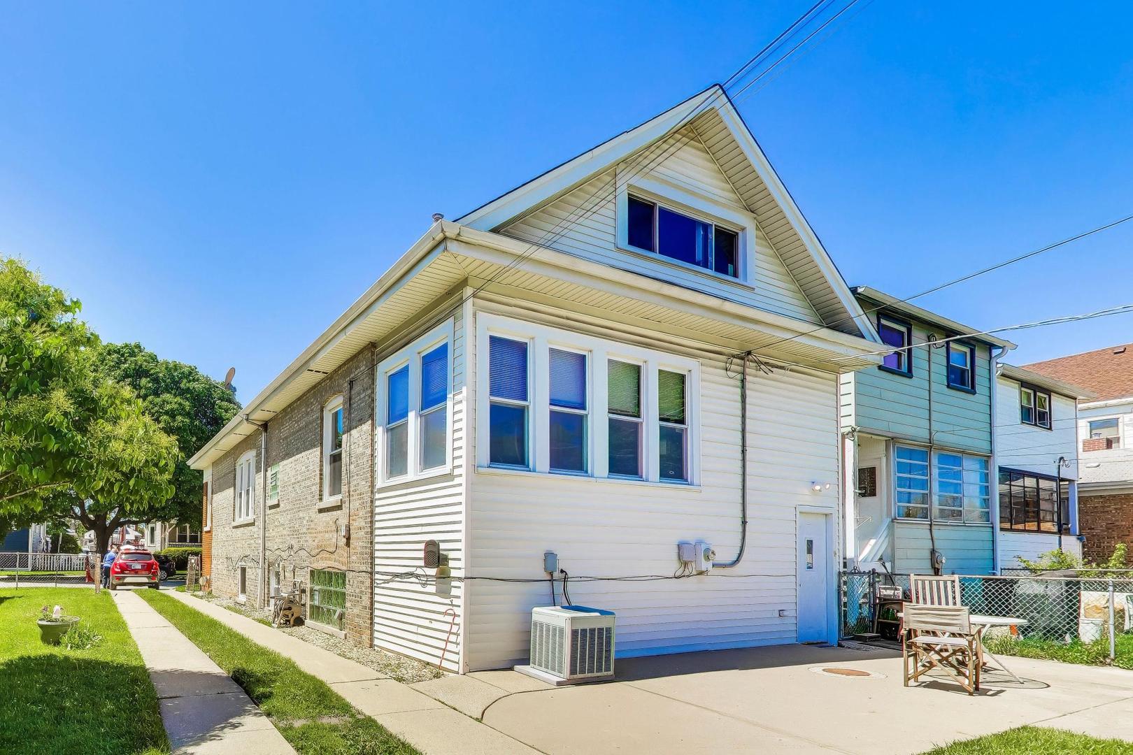 1331 Wesley Avenue, Berwyn, IL 60402