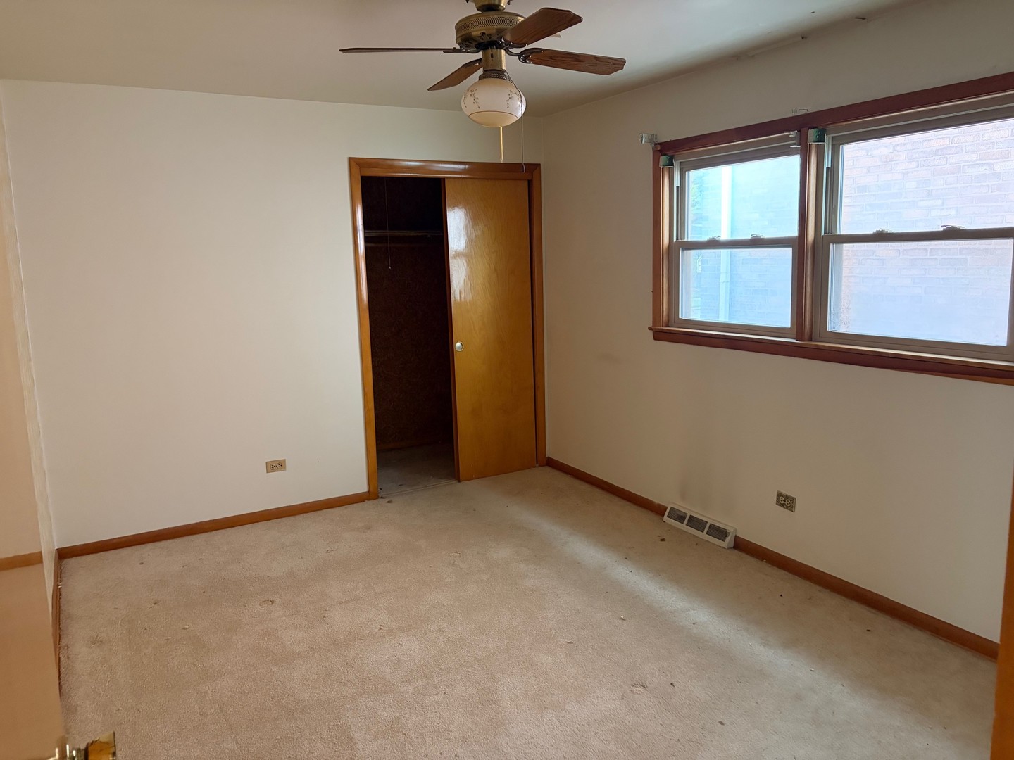 10031 S Forest Avenue, Chicago, IL 60628