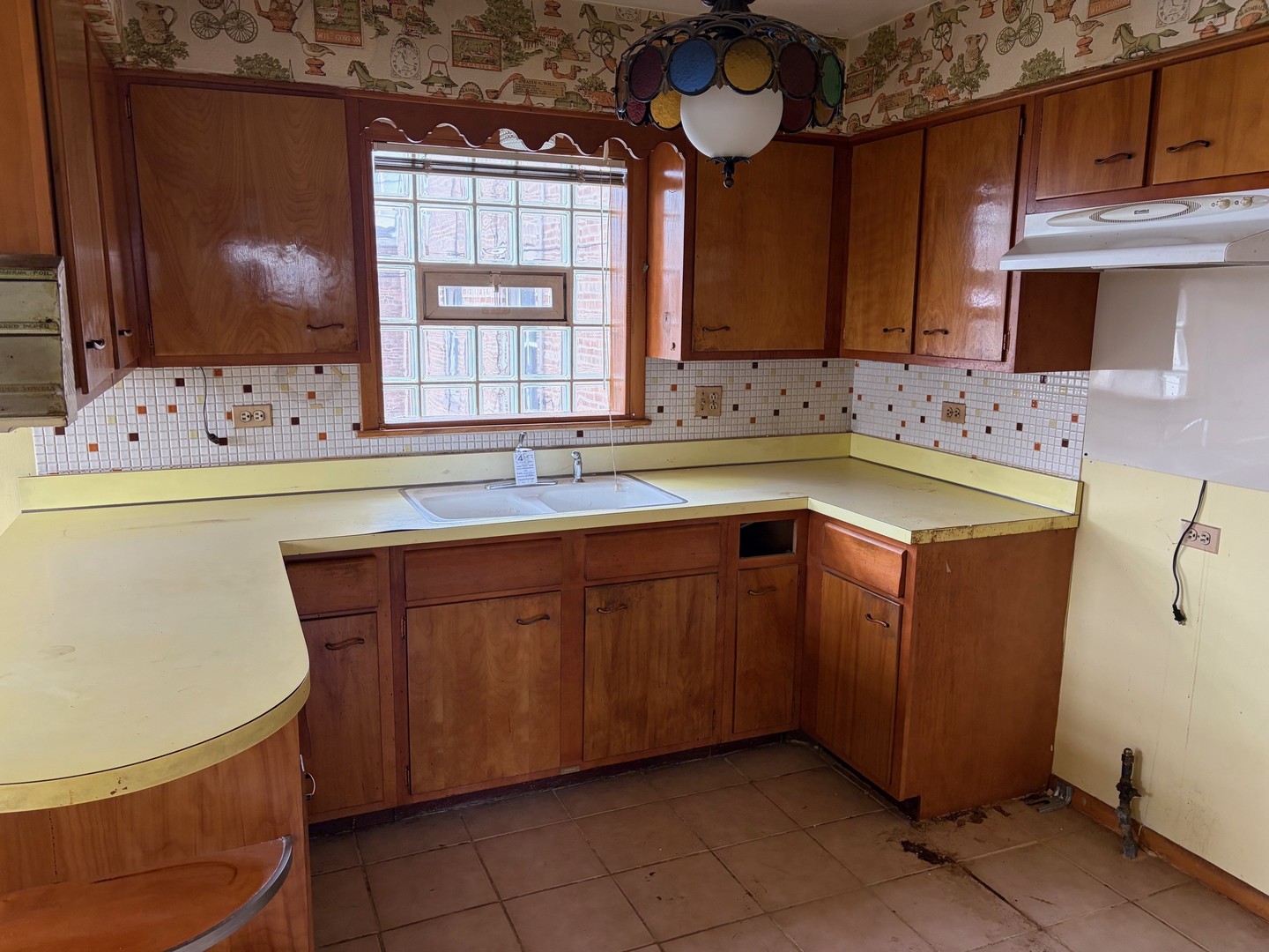 10031 S Forest Avenue, Chicago, IL 60628