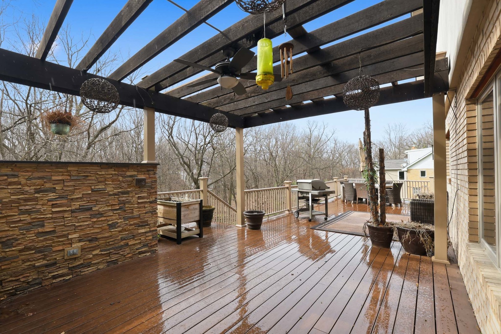 33 W Eureka Drive, Lemont, IL 60439