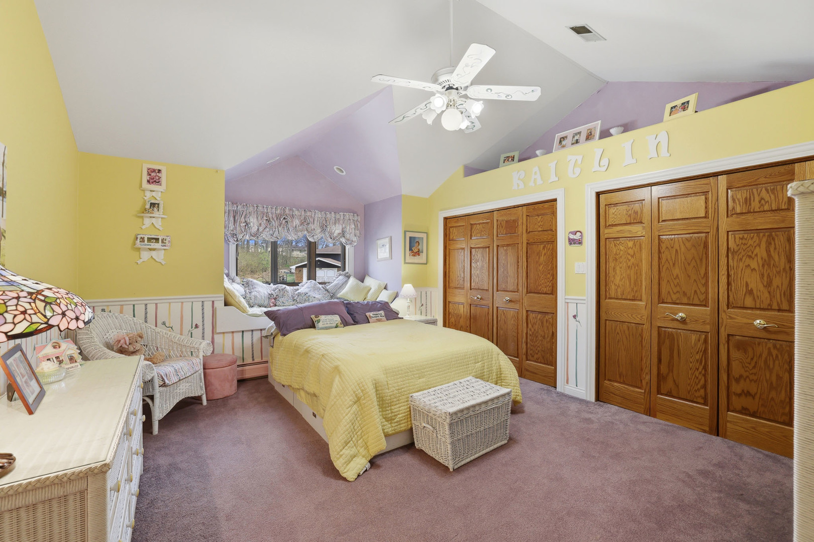 33 W Eureka Drive, Lemont, IL 60439