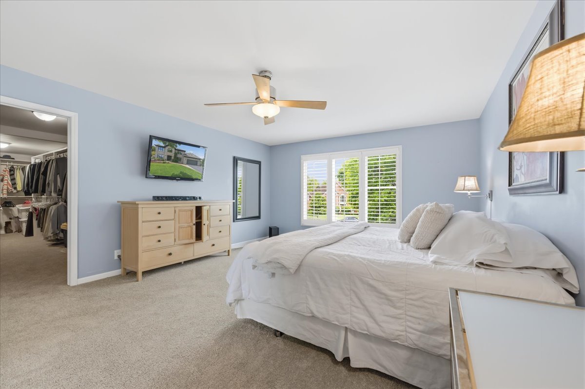 2607 Bangert Court, Naperville, IL 60564