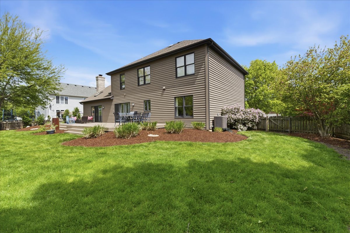 2607 Bangert Court, Naperville, IL 60564