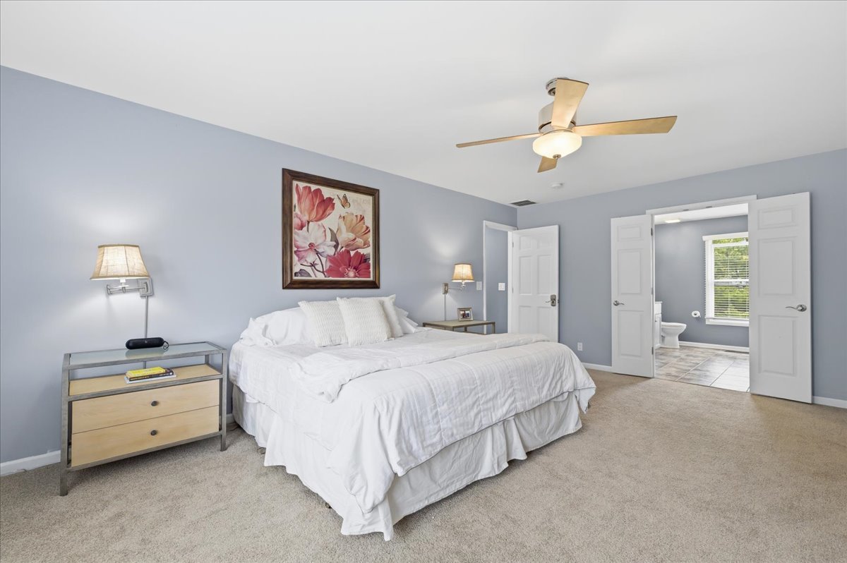 2607 Bangert Court, Naperville, IL 60564