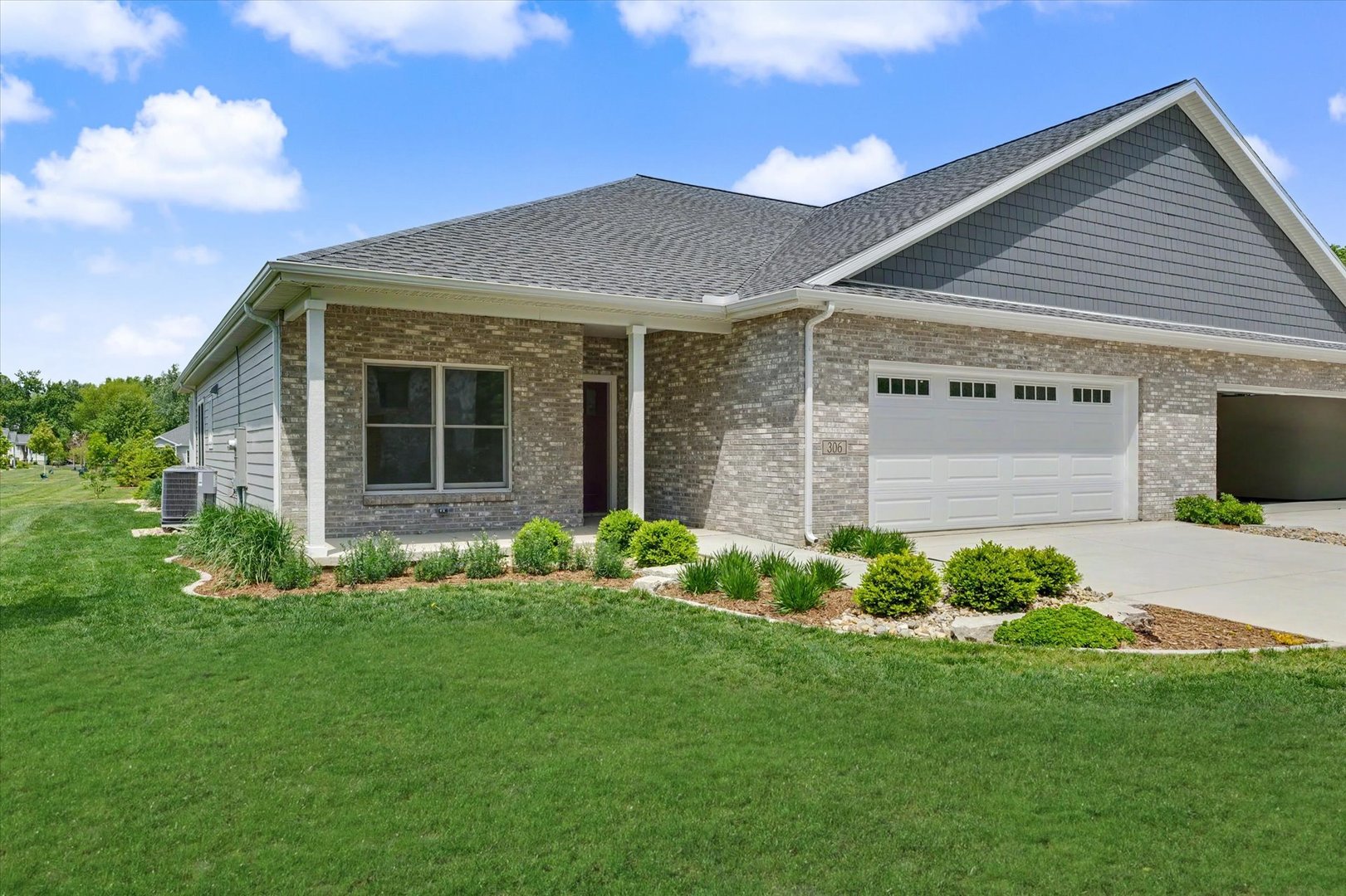 306 E Pine Street, Fairbury, IL 61739