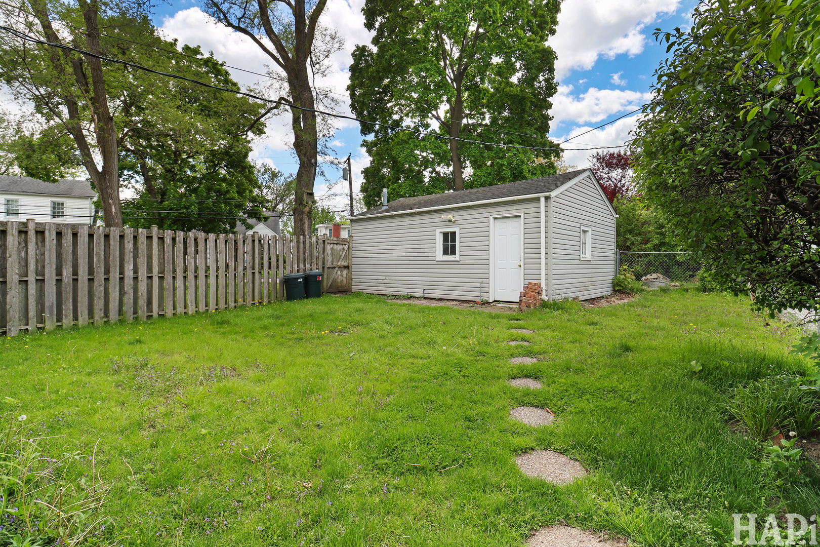 428 S Lake Terrace, Mundelein, IL 60060