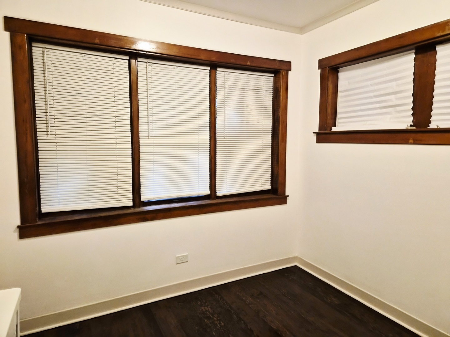7826 S Bennett Avenue #1, Chicago, IL 60649