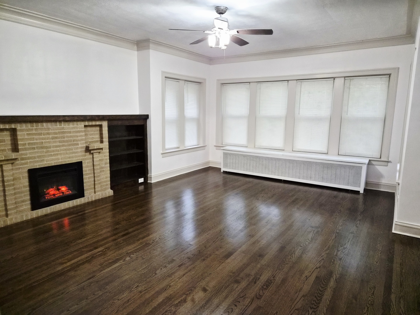 7826 S Bennett Avenue #1, Chicago, IL 60649