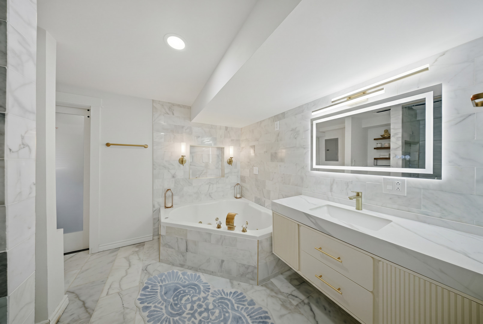 25 N Prindle Avenue, Arlington Heights, IL 60004
