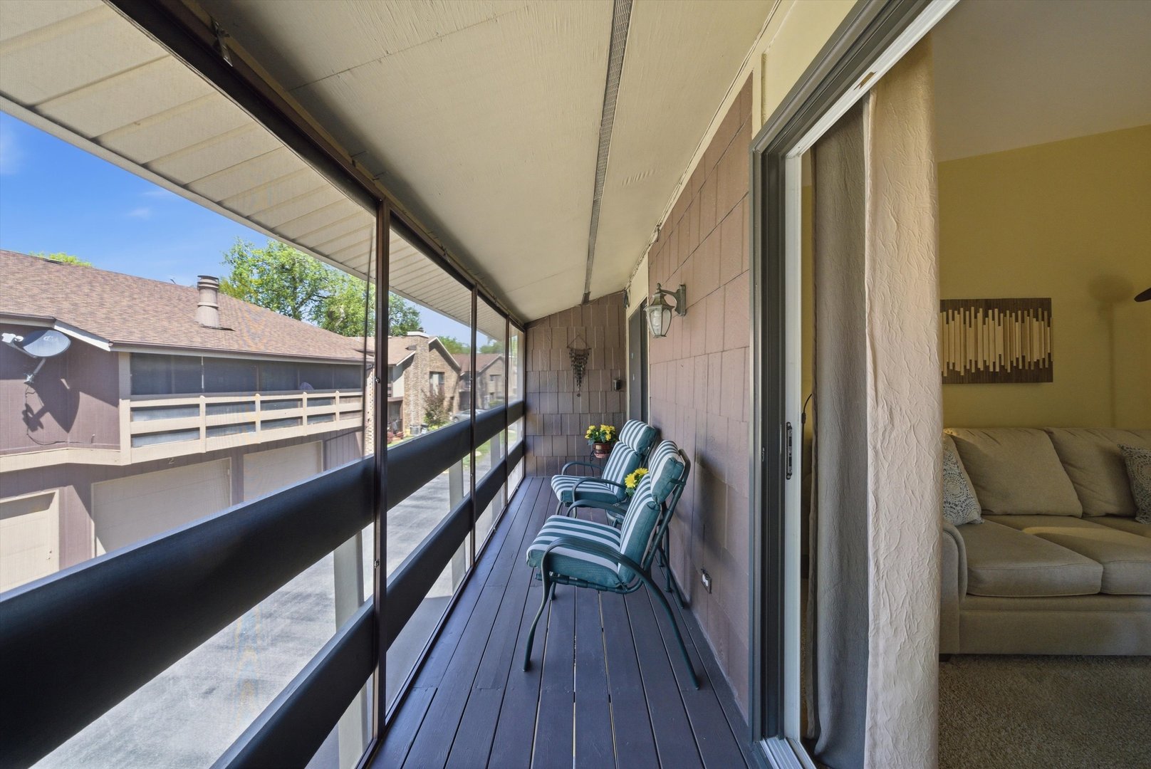 1 W Stonebridge Court #1C, Palos Hills, IL 60465