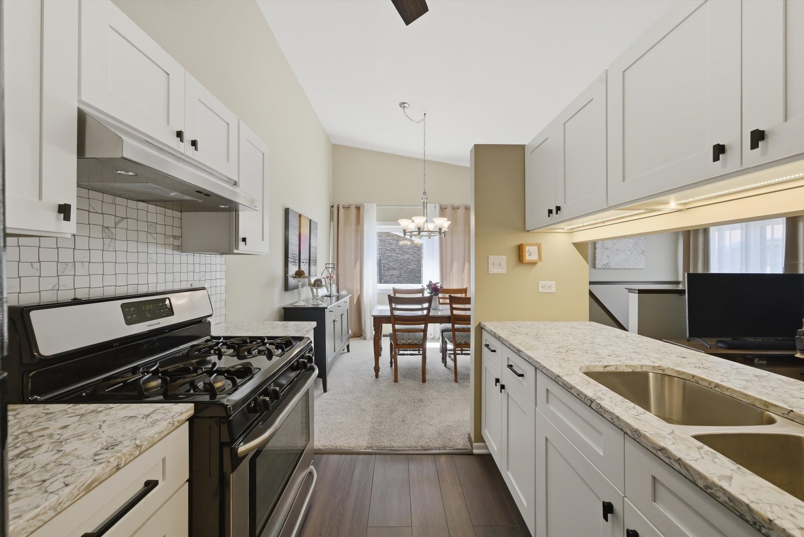 1 W Stonebridge Court #1C, Palos Hills, IL 60465