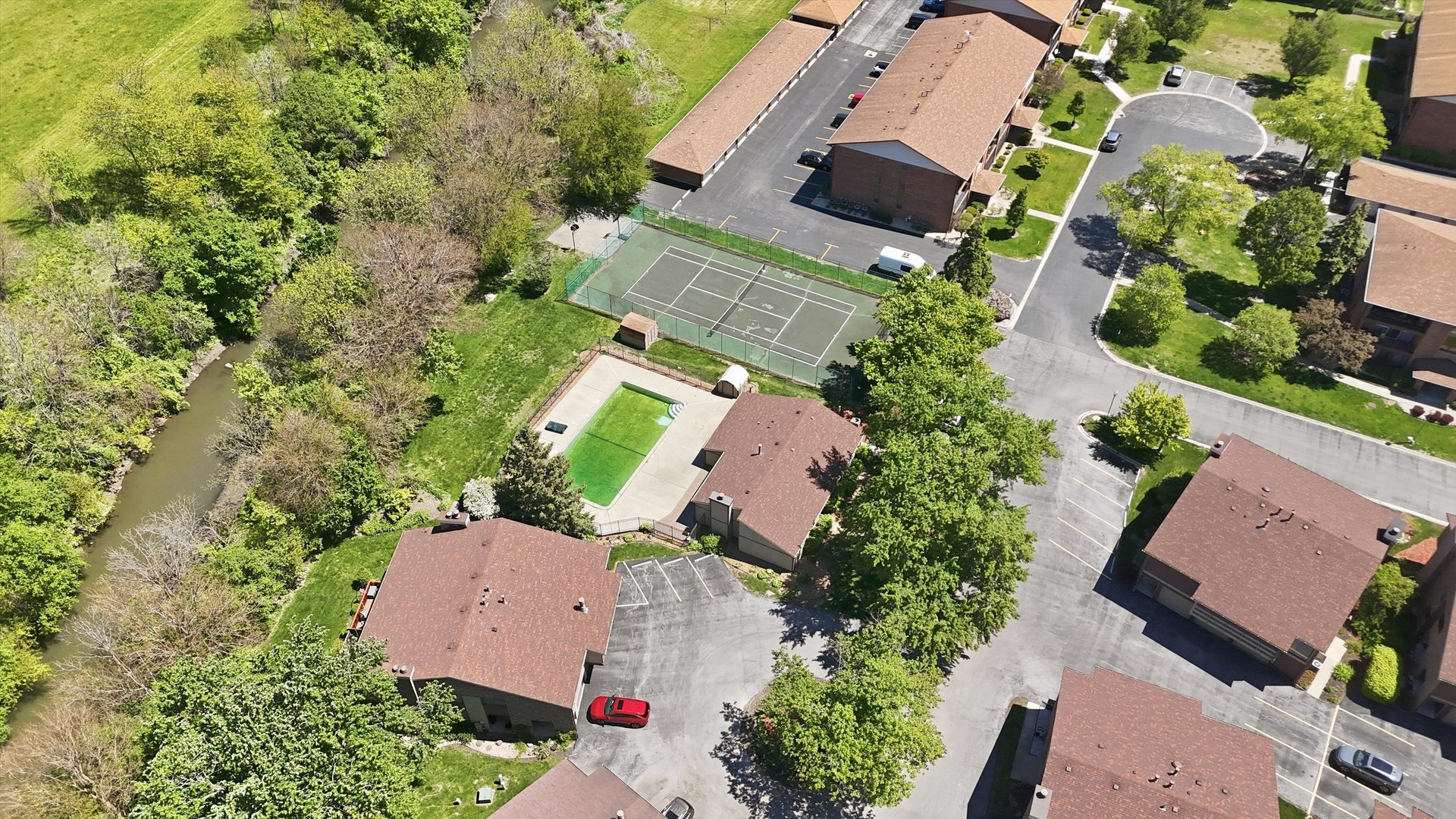 1 W Stonebridge Court #1C, Palos Hills, IL 60465