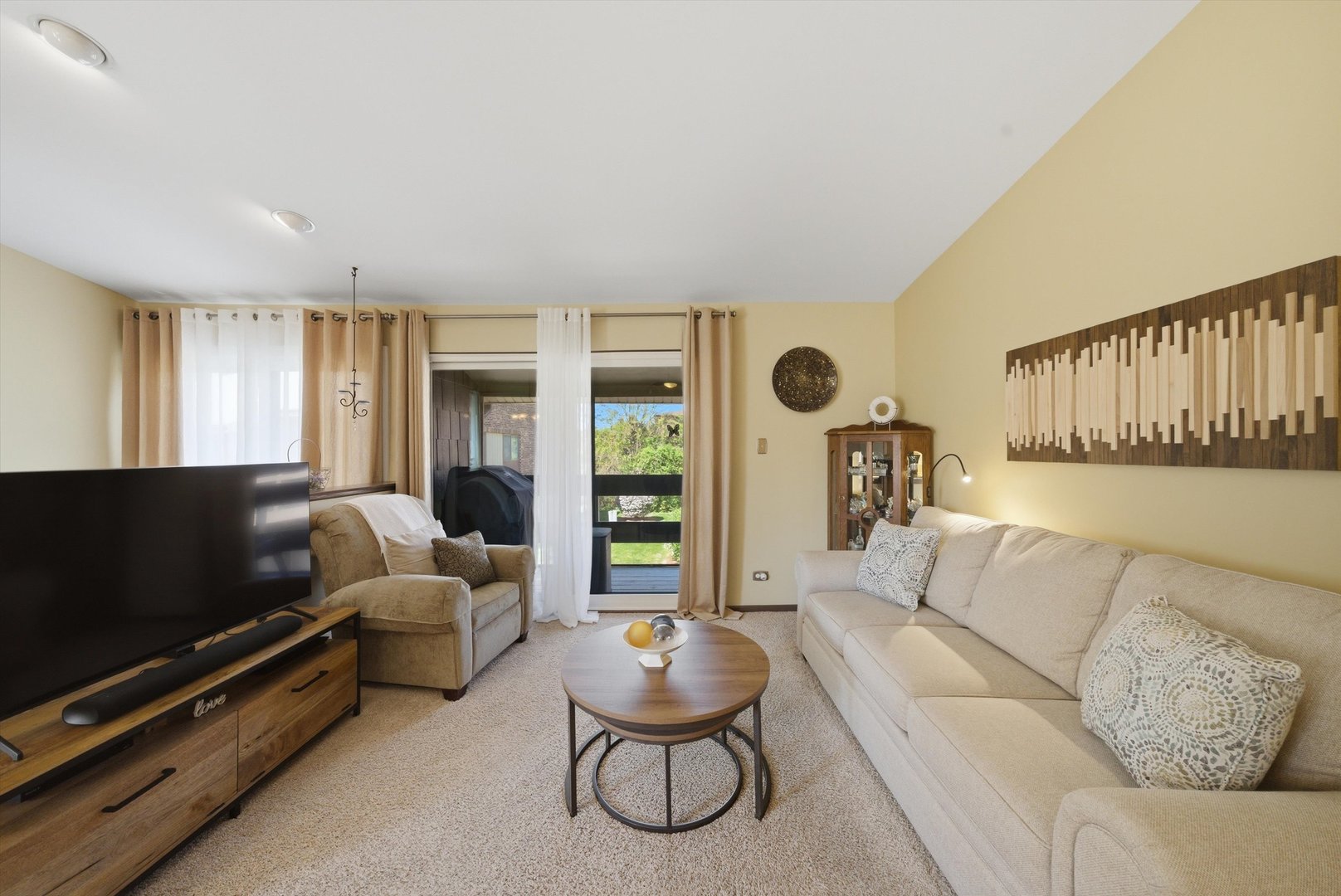 1 W Stonebridge Court #1C, Palos Hills, IL 60465