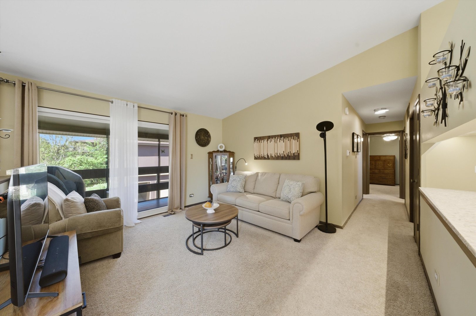 1 W Stonebridge Court #1C, Palos Hills, IL 60465