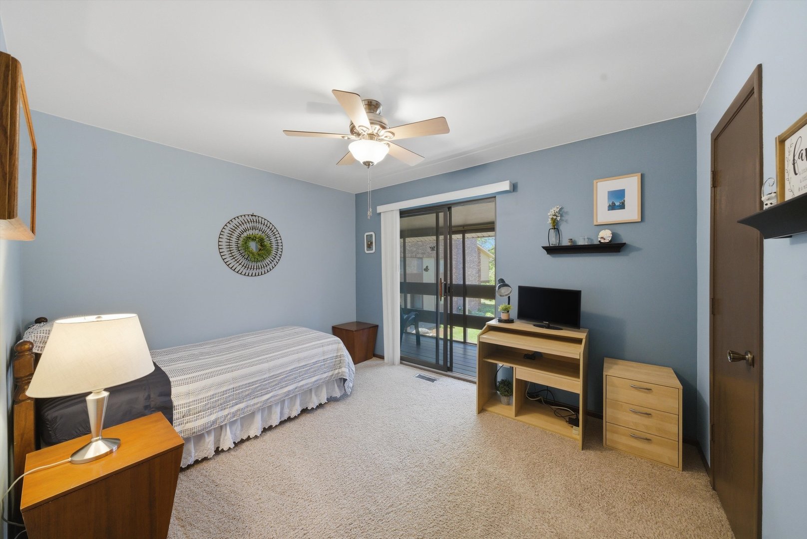 1 W Stonebridge Court #1C, Palos Hills, IL 60465