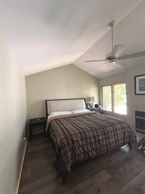 4252 W Harrington Lane, Chicago, IL 60646