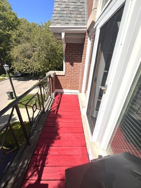 4252 W Harrington Lane, Chicago, IL 60646