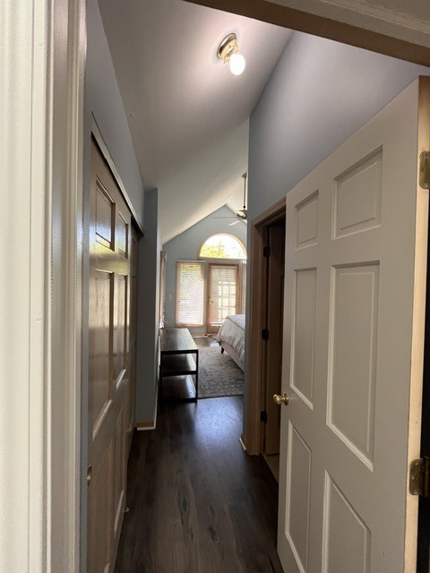 4252 W Harrington Lane, Chicago, IL 60646