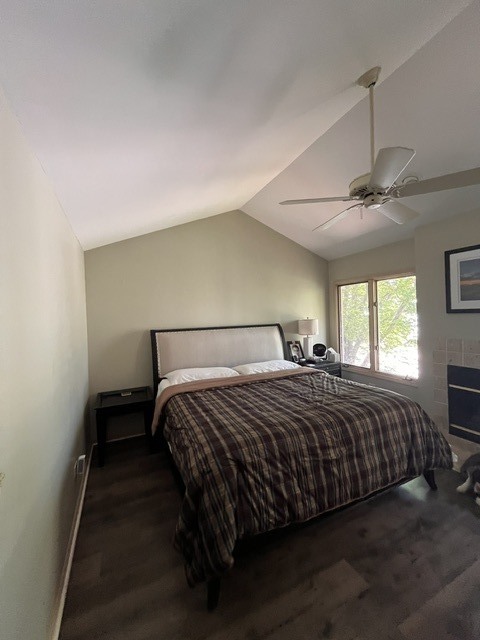 4252 W Harrington Lane, Chicago, IL 60646