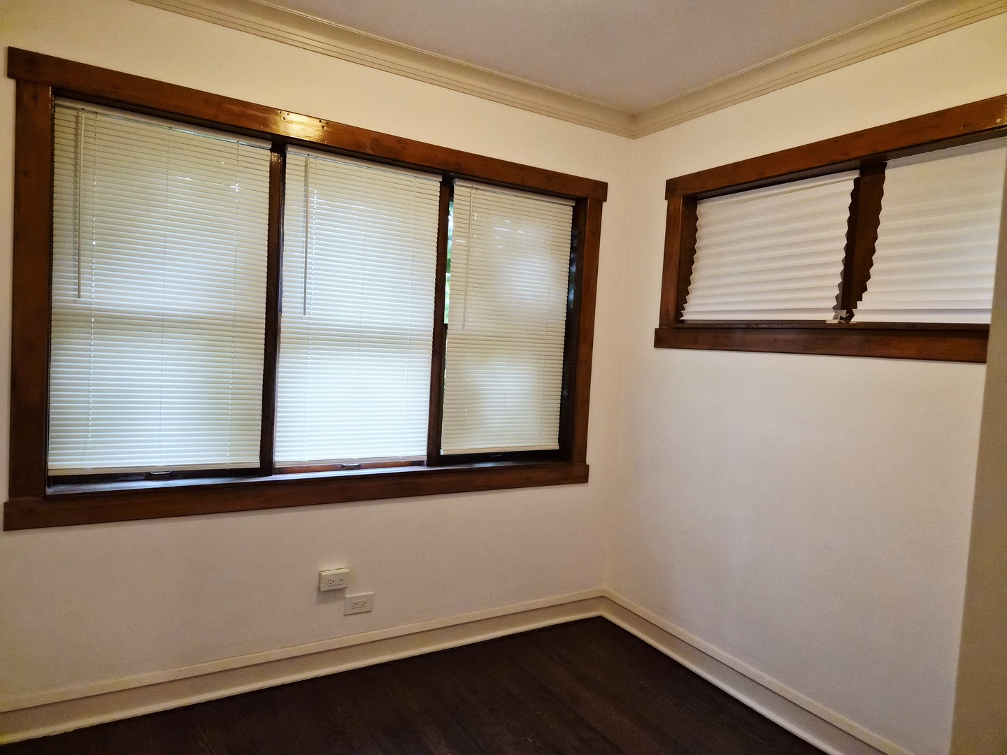 7826 S Bennett Avenue #2, Chicago, IL 60649