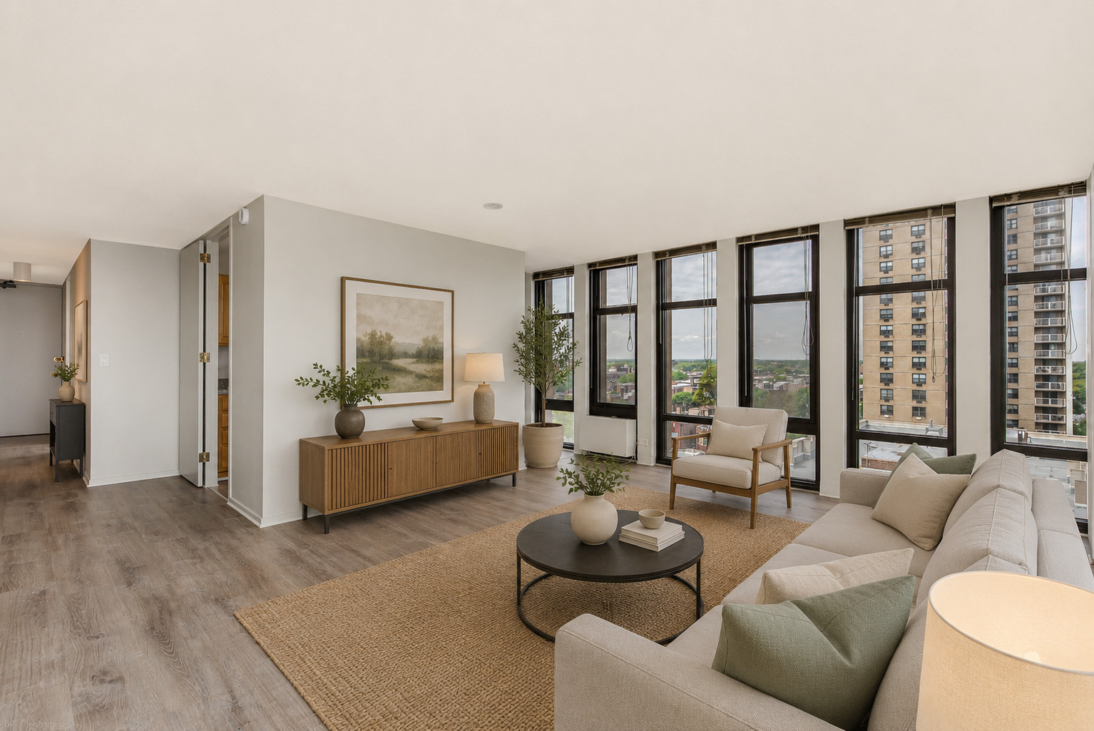 6700 S South Shore Drive #10G, Chicago, IL 60649
