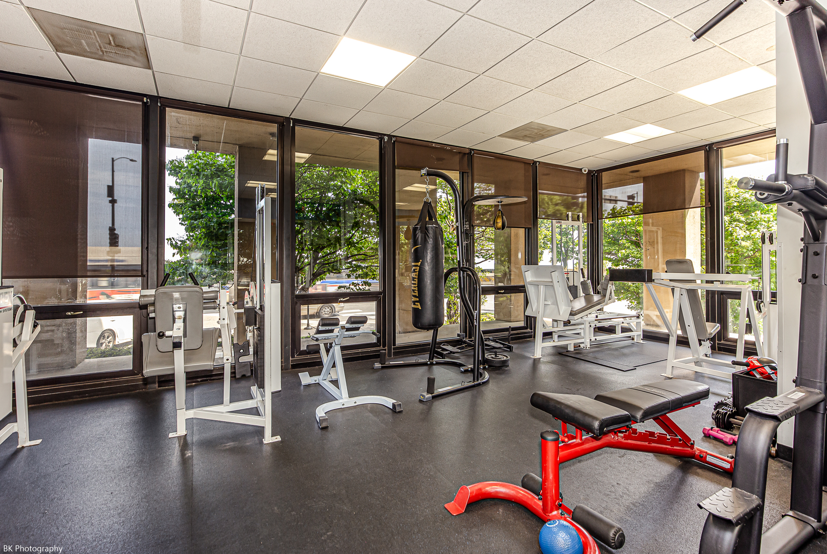 6700 S South Shore Drive #10G, Chicago, IL 60649