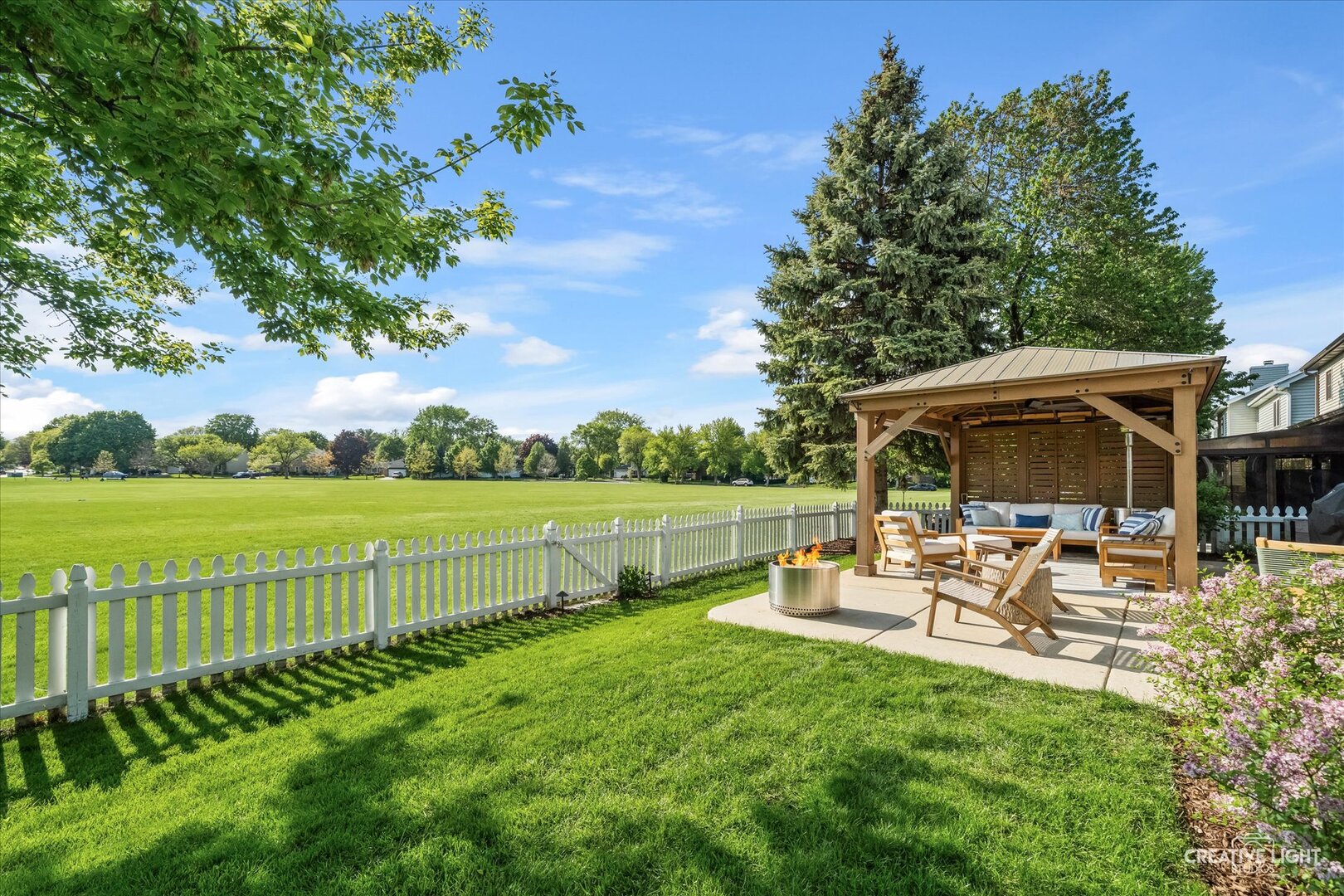2576 Leach Drive, Naperville, IL 60564