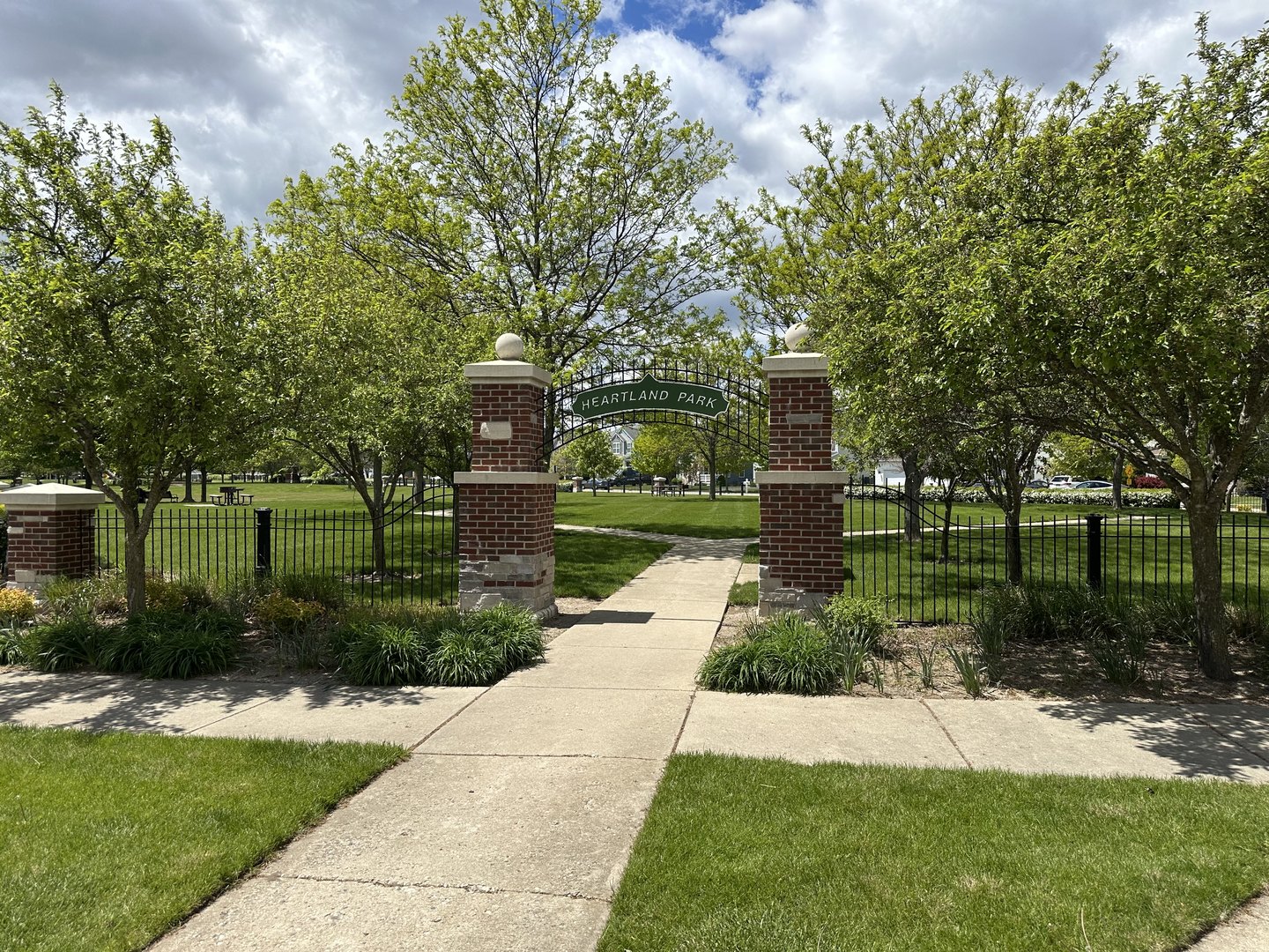 1013 Club Lake Drive, Antioch, IL 60002