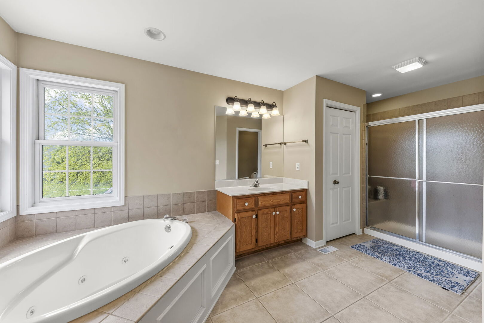 3803 Royal Portrush Drive, Naperville, IL 60564